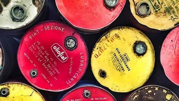 Analisis Minyak Cenderung Stabil, Pasar Nunggu Kepastian Iran & Data AS - Data Pasar 2026-02-11