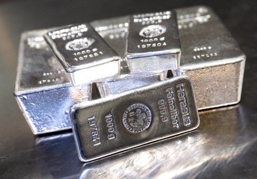 Analisis Perak Melejit Hampir 4%, Tembus $80,5 per Ons - Data Pasar 2026-02-20