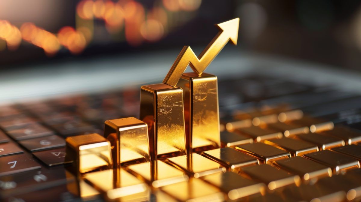 Analisis Emas Naik Tipis, Risiko Inflasi Menahan Laju - Data Pasar 2026-03-06