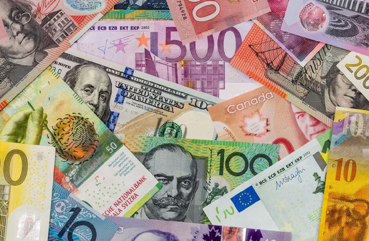 Analisis USD/CHF Menguat, Kebuntuan AS–Iran dan The Fed Angkat Dolar - Data Pasar 2026-04-28