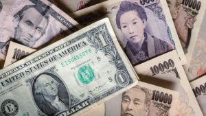 Yen Menguat di Atas Pelemahan Minyak dan Dolar